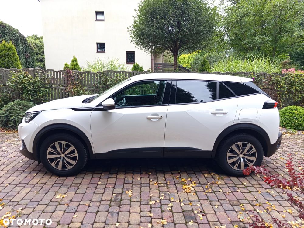 Peugeot 2008 BlueHDi 100 STOP & START Signature - 3