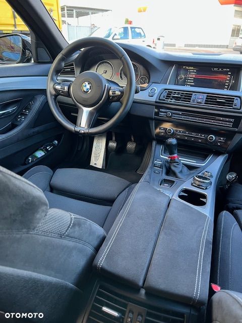 BMW Seria 5 520d Efficient Dynamics Edition - 13