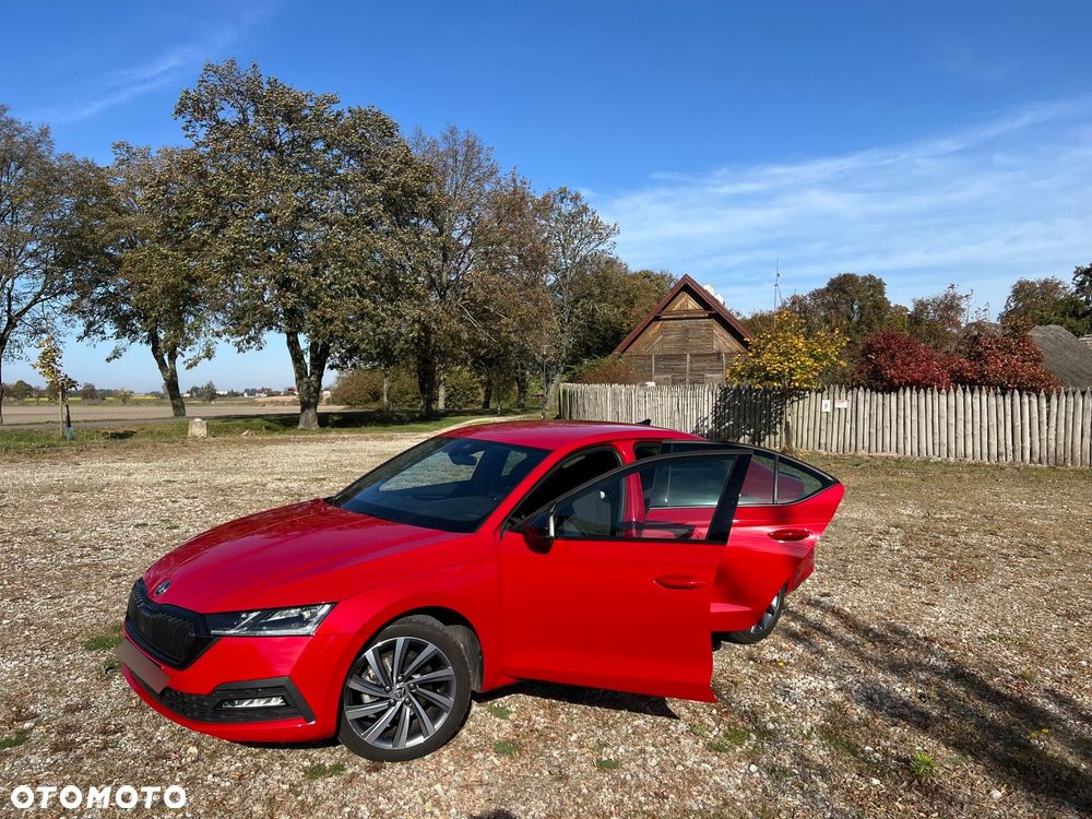 Skoda Octavia 1.5 TSI ACT Sportline - 9