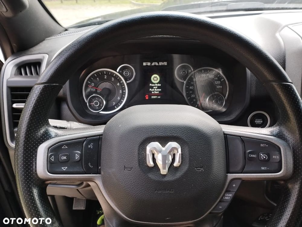 RAM 2500 - 12