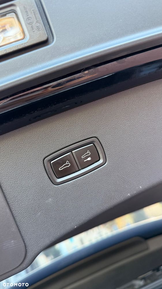 Porsche Cayenne S - 29