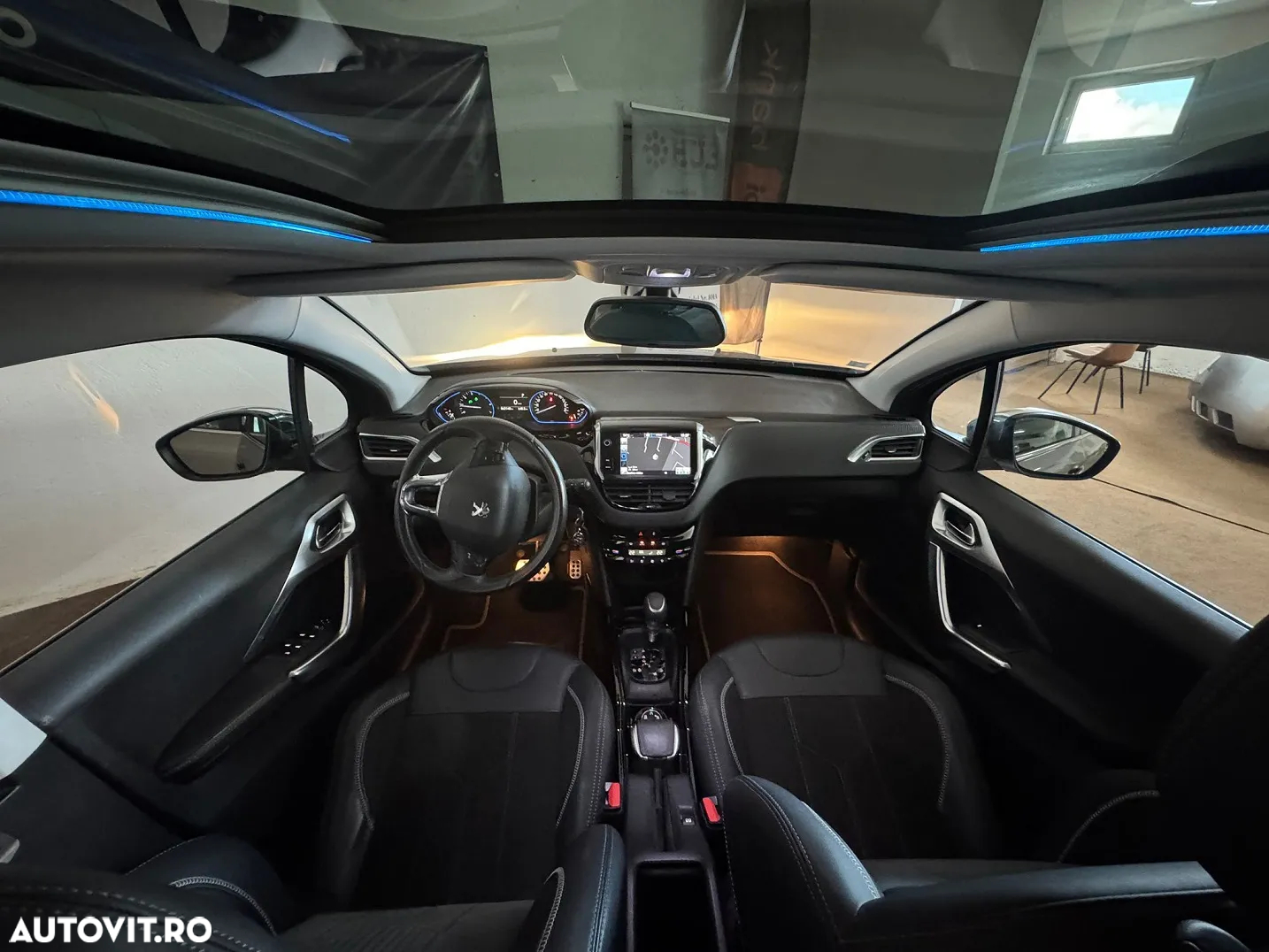 Peugeot 2008 1.2 PureTech Turbo EAT6 S&S GT-Line - 9