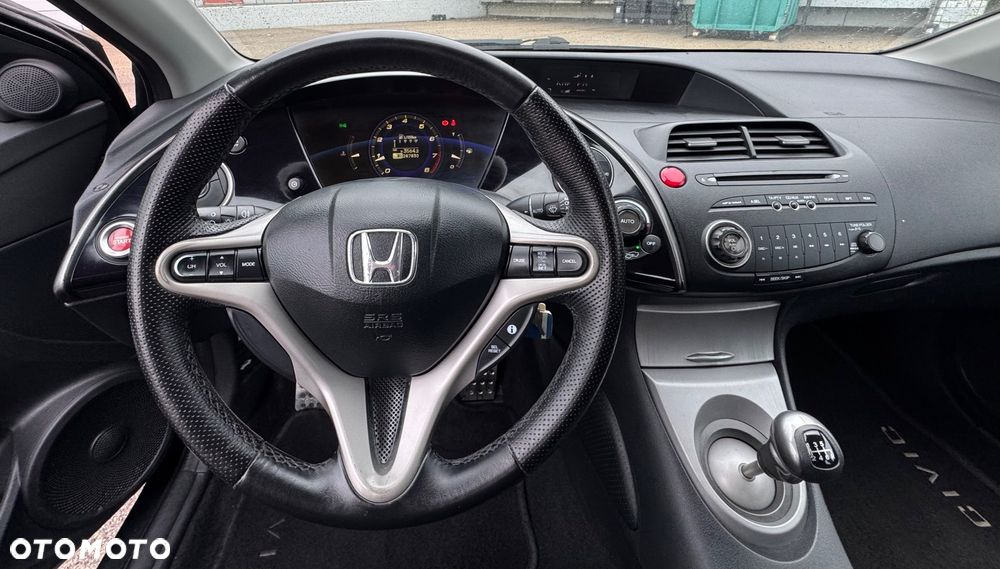 Honda Civic 1.8 Comfort - 7