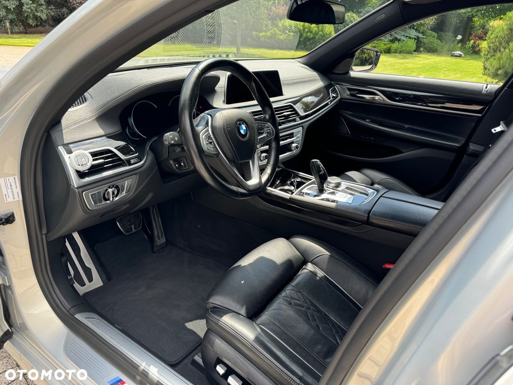 BMW Seria 7 750d xDrive - 9