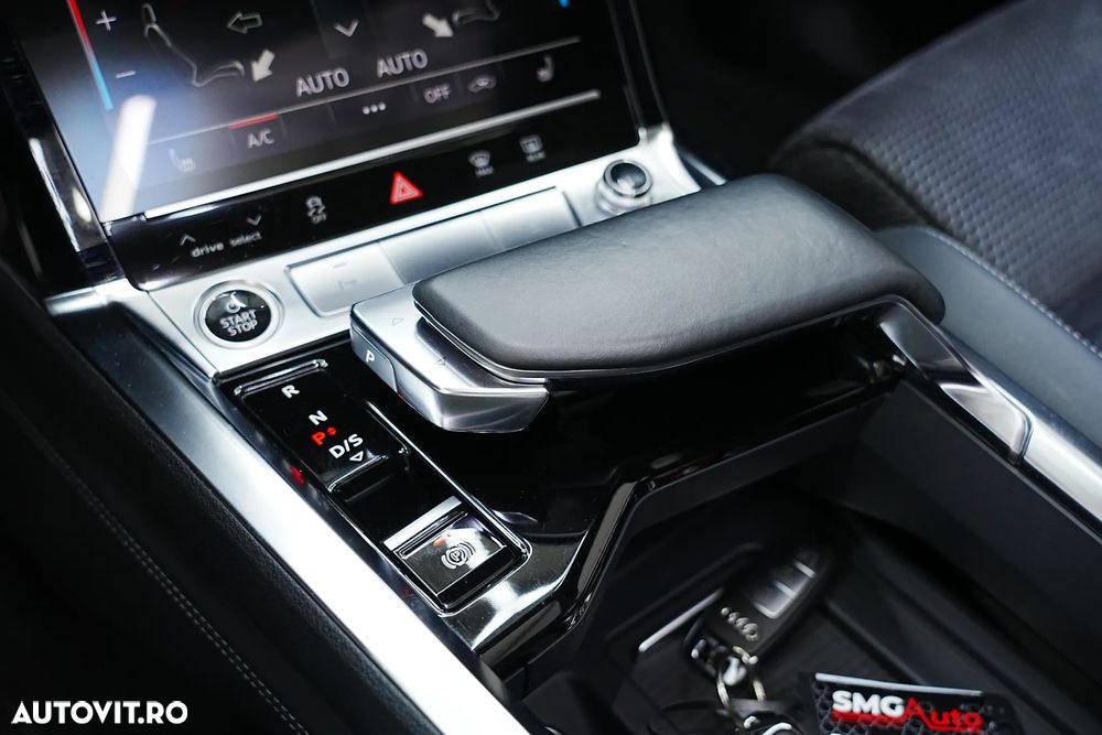 Audi e-tron Sportback 50 quattro S line - 22
