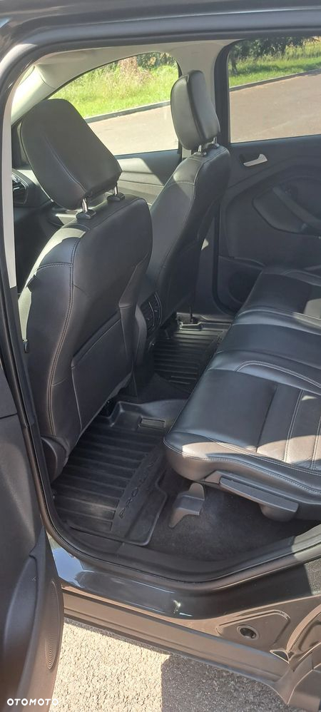 Ford Escape 1.5 EcoBoost AWD SE - 17
