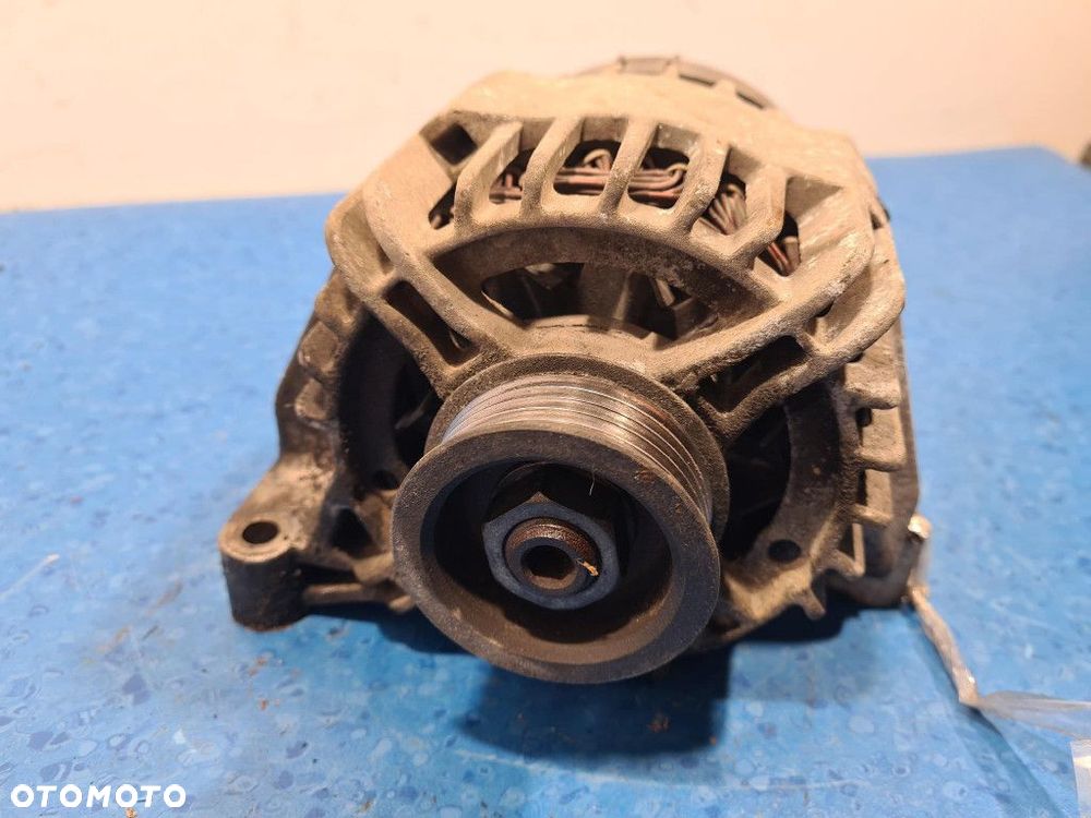 FIAT LINEA 1.4 T-JET ALTERNATOR - 7