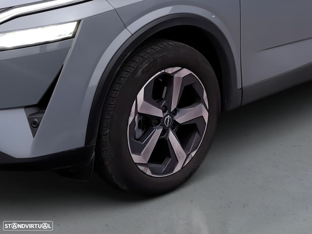 Nissan Qashqai 1.3 DIG-T N-Connecta LED+TT+SKY - 4
