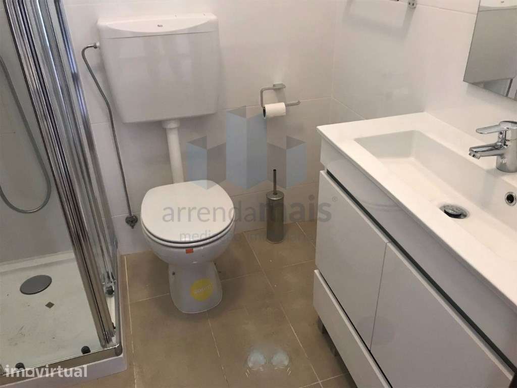 Arrenda-se Apartamento T2, Mobilado em Coimbra - Grande imagem: 4/13