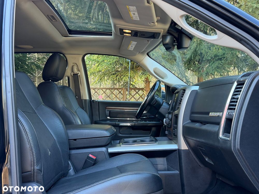 Dodge RAM 5.7 4x4 - 23