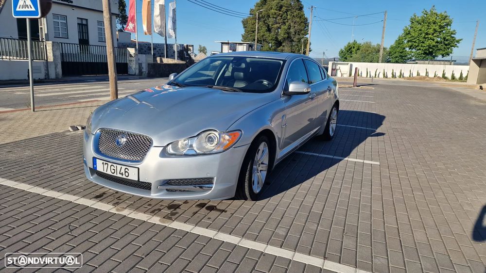 Jaguar XF 2.7 D V6 Premium Luxury - 1
