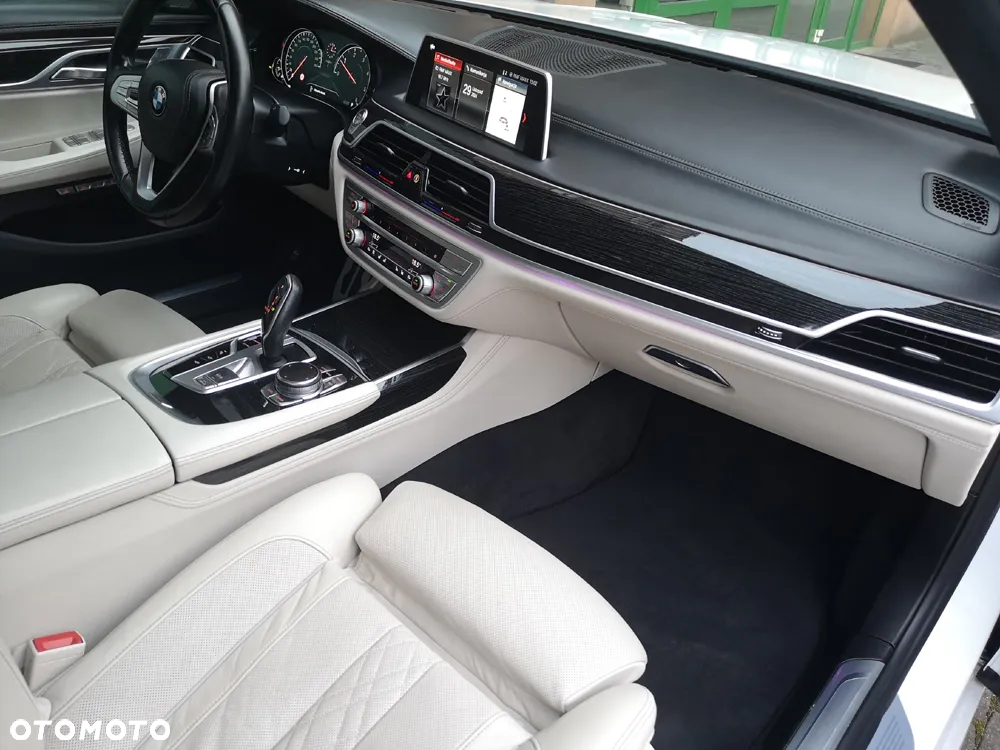 BMW Seria 7 740Ld xDrive - 14