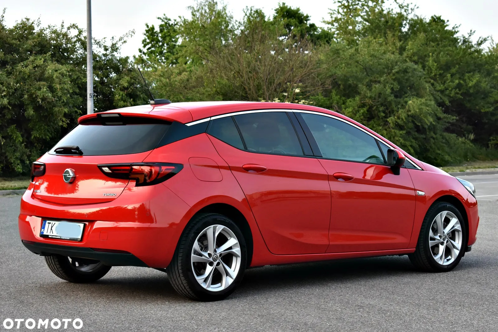 Opel Astra V 1.4 T Enjoy S&S - 11