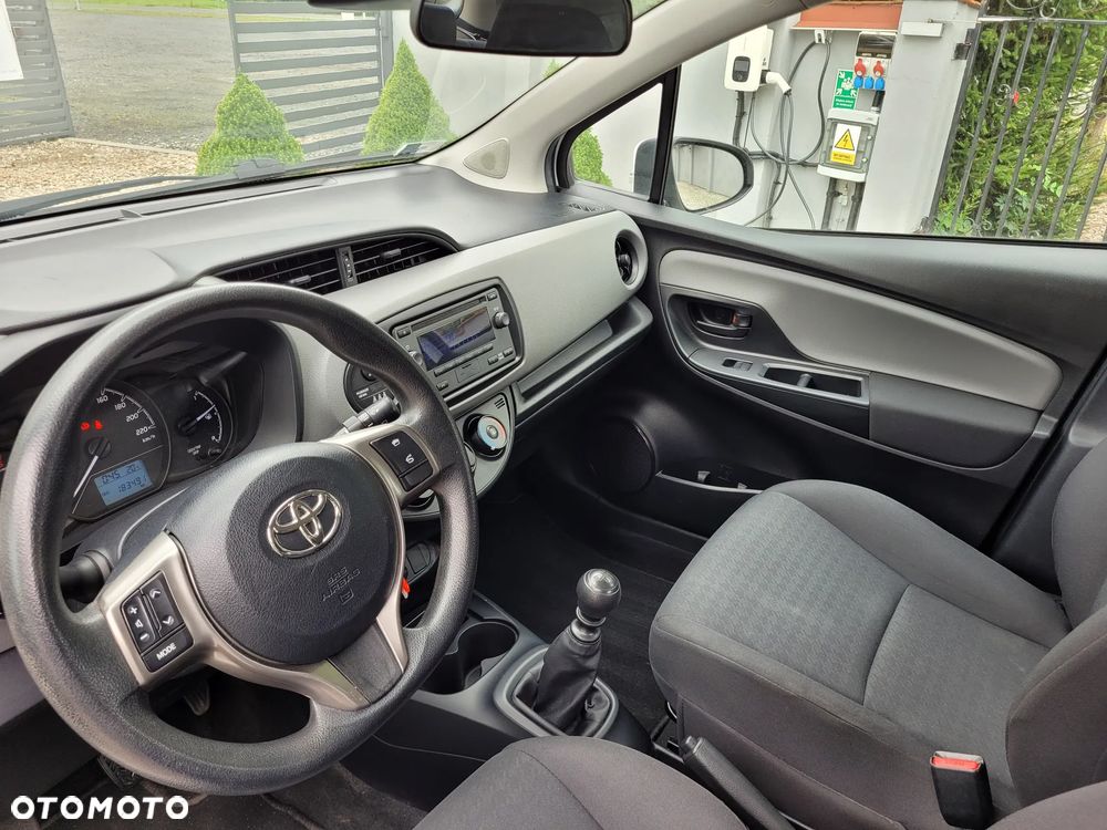 Toyota Yaris 1.4 D-4D Active - 7