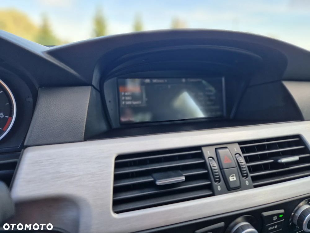 BMW Seria 5 - 15