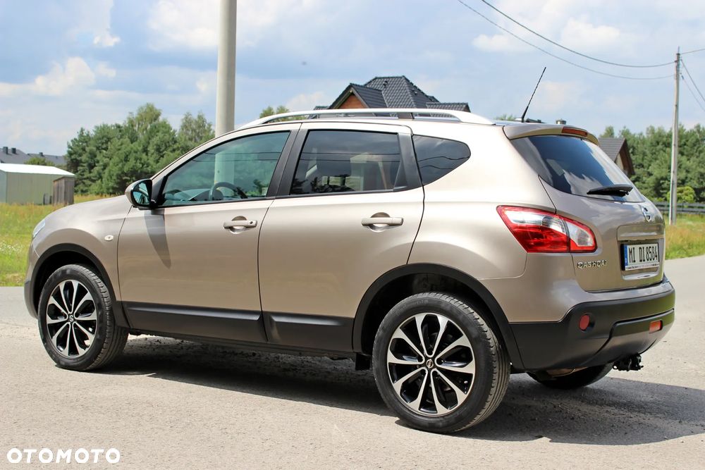 Nissan Qashqai 2.0 360 - 8