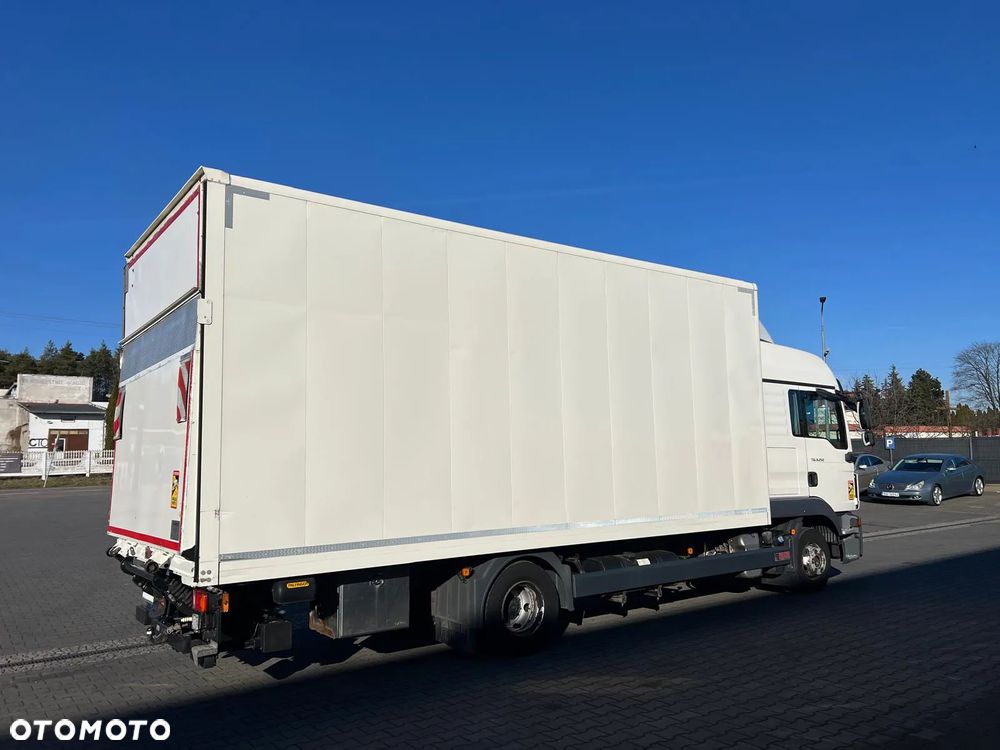 MAN TGL 8.250 XXL KONTENER+WINDA 2xŁÓŻKO WEBASTO BLOKADA MOSTU NAVI KLIMA POSTOJOWA LODÓWKA - 4