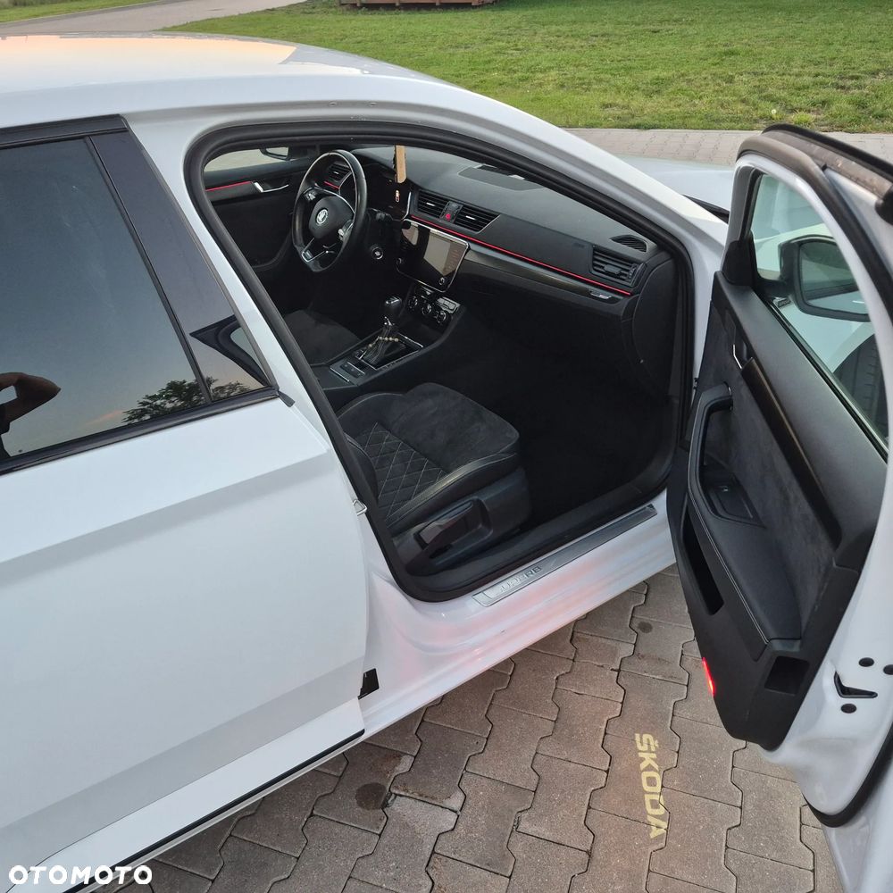 Skoda Superb 2.0 TSI Sportline DSG - 7