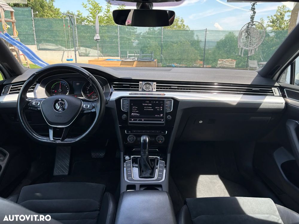 Volkswagen Passat 1.4 TSI DSG GTE - 11