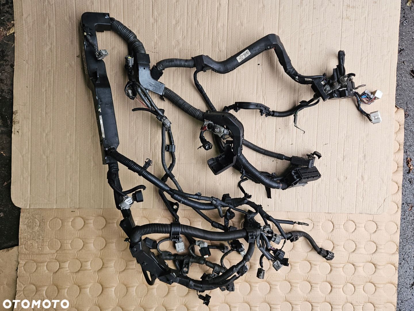 TOYOTA AVENSIS T27 09-14 D4D INSALACJA ELEKTRYCZNA SILNIKA - 1