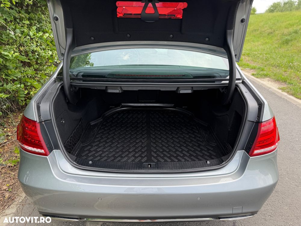 Mercedes-Benz E 220 BlueTEC Aut. - 12