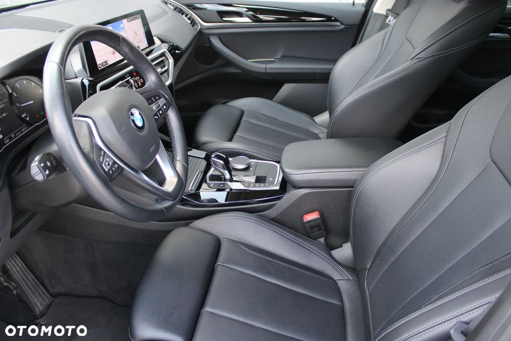 BMW X3 xDrive20i - 14