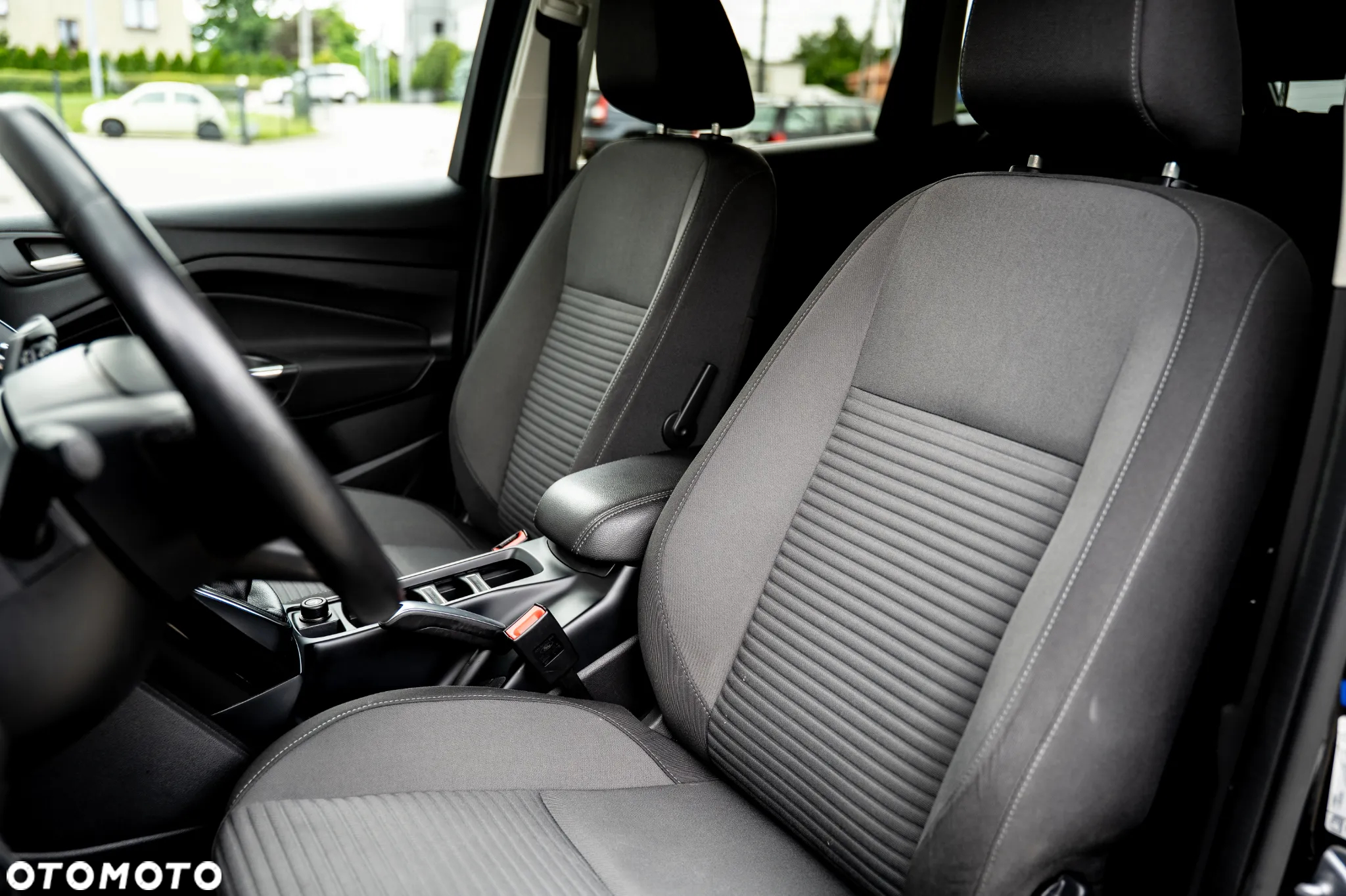 Ford C-MAX 1.0 EcoBoost Start-Stopp-System Titanium - 25