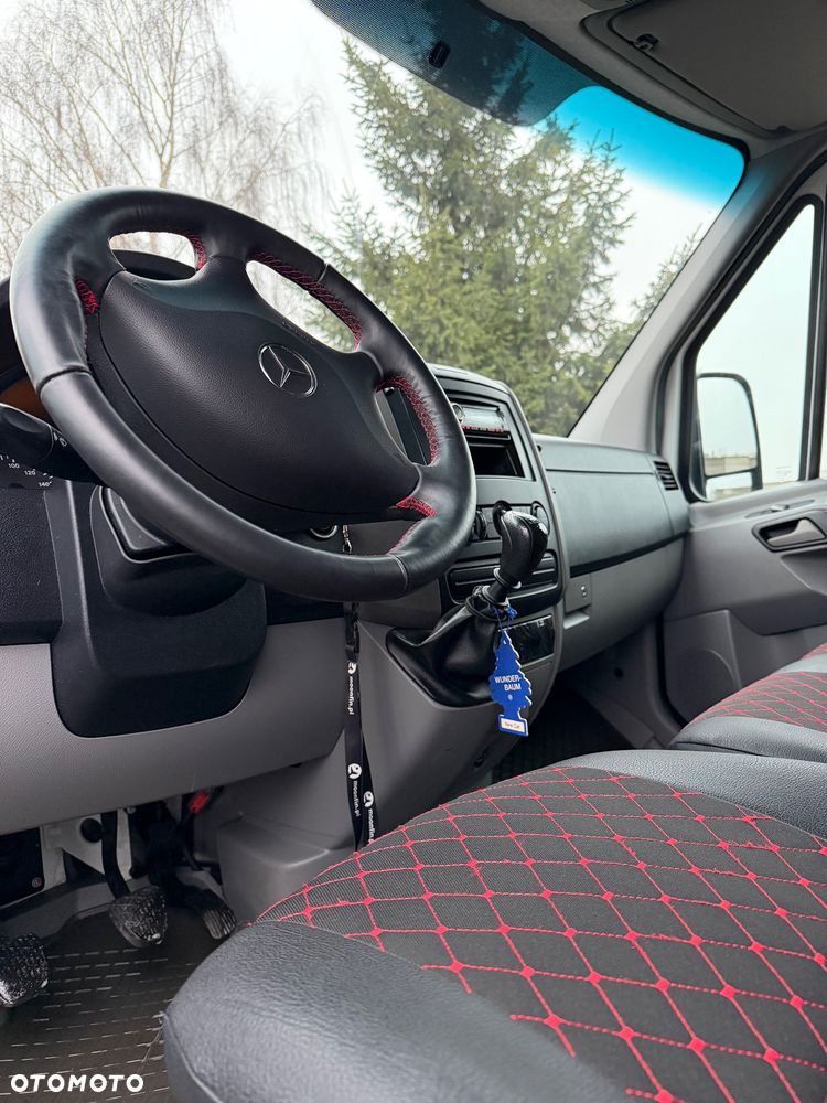 Mercedes-Benz sprinter - 12