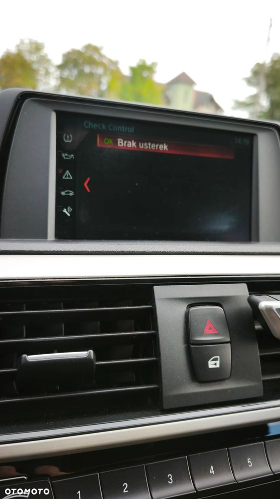 BMW Seria 1 - 23