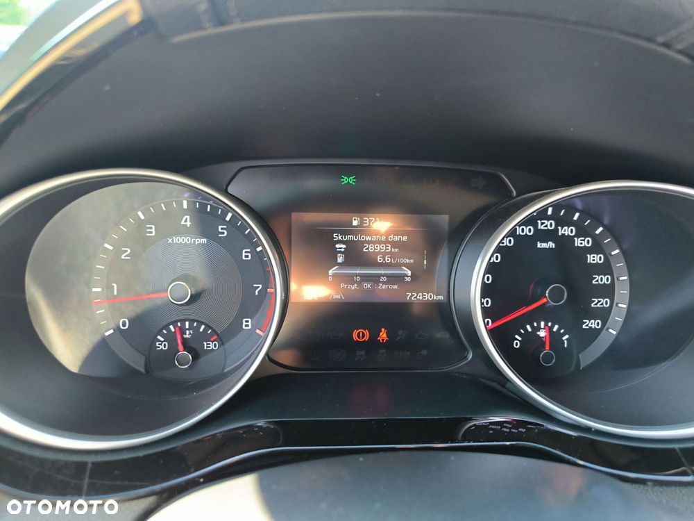 Kia Ceed - 14