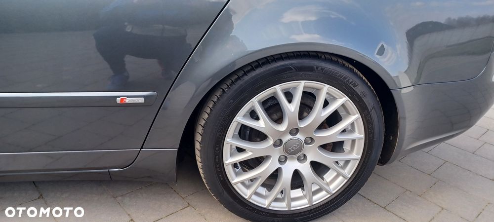 Audi A4 Avant 1.8 T - 11