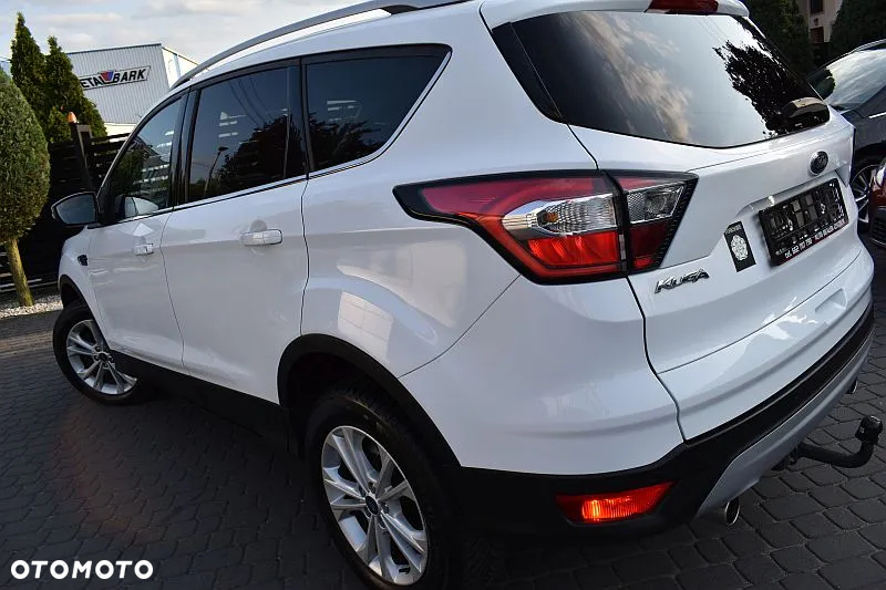 Ford Kuga 2.0 TDCi 4x2 Titanium - 27