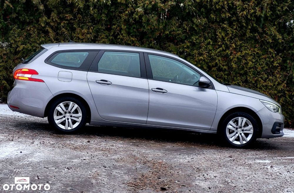 Peugeot 308 - 18