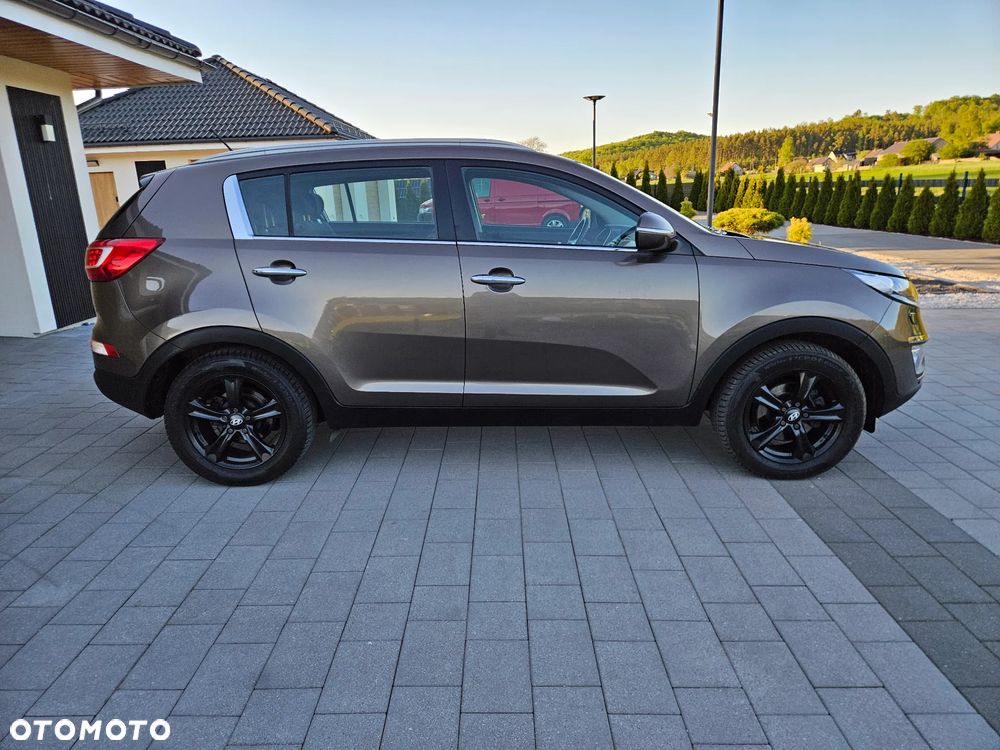 Kia Sportage 2.0 CRDI 4WD Fifa World Cup Edition - 6