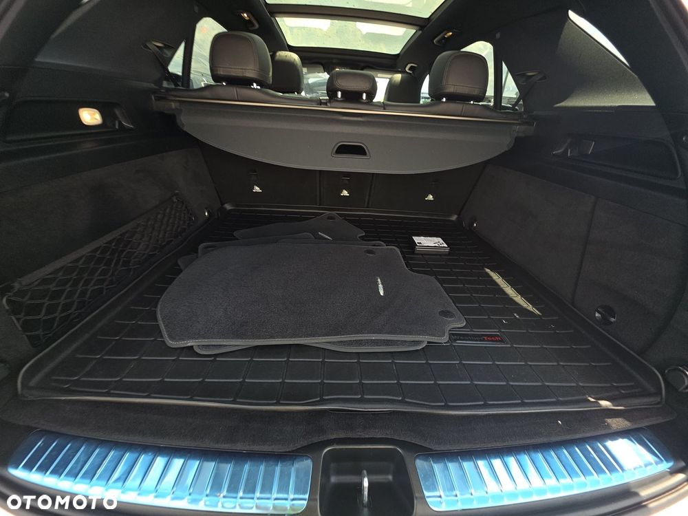 Mercedes-Benz GLE - 15