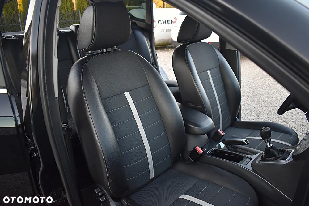 Ford Kuga 2.0 TDCi 4x4 Titanium - 21