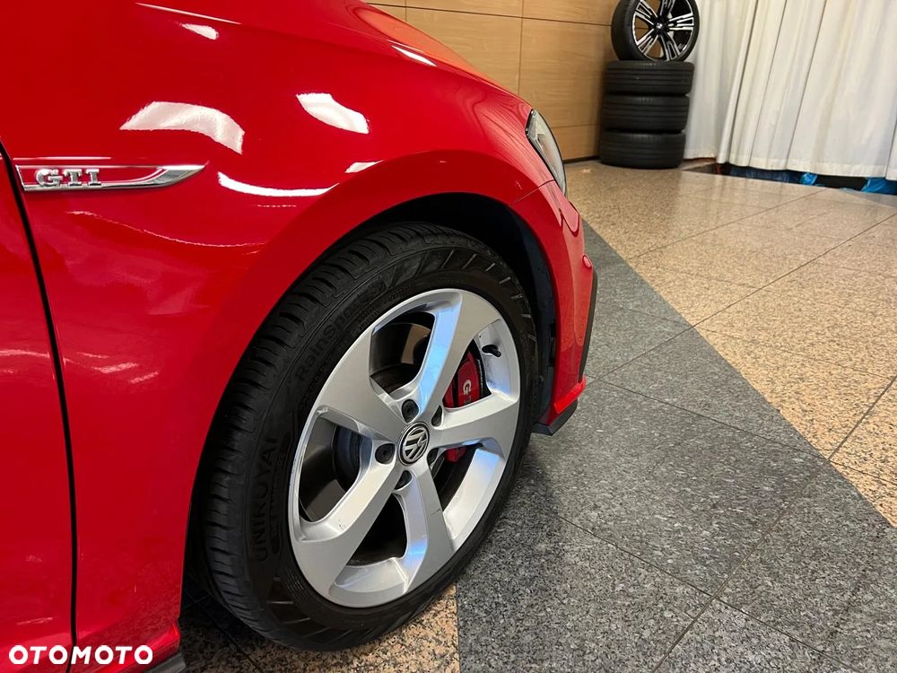 Volkswagen Golf 2.0 TSI BMT GTI Performance DSG - 25