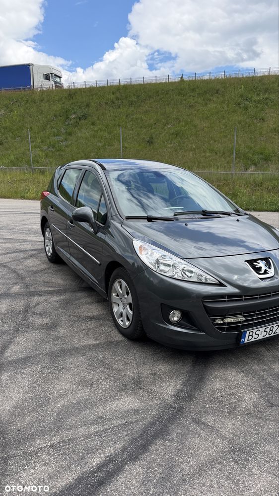Peugeot 207 - 2