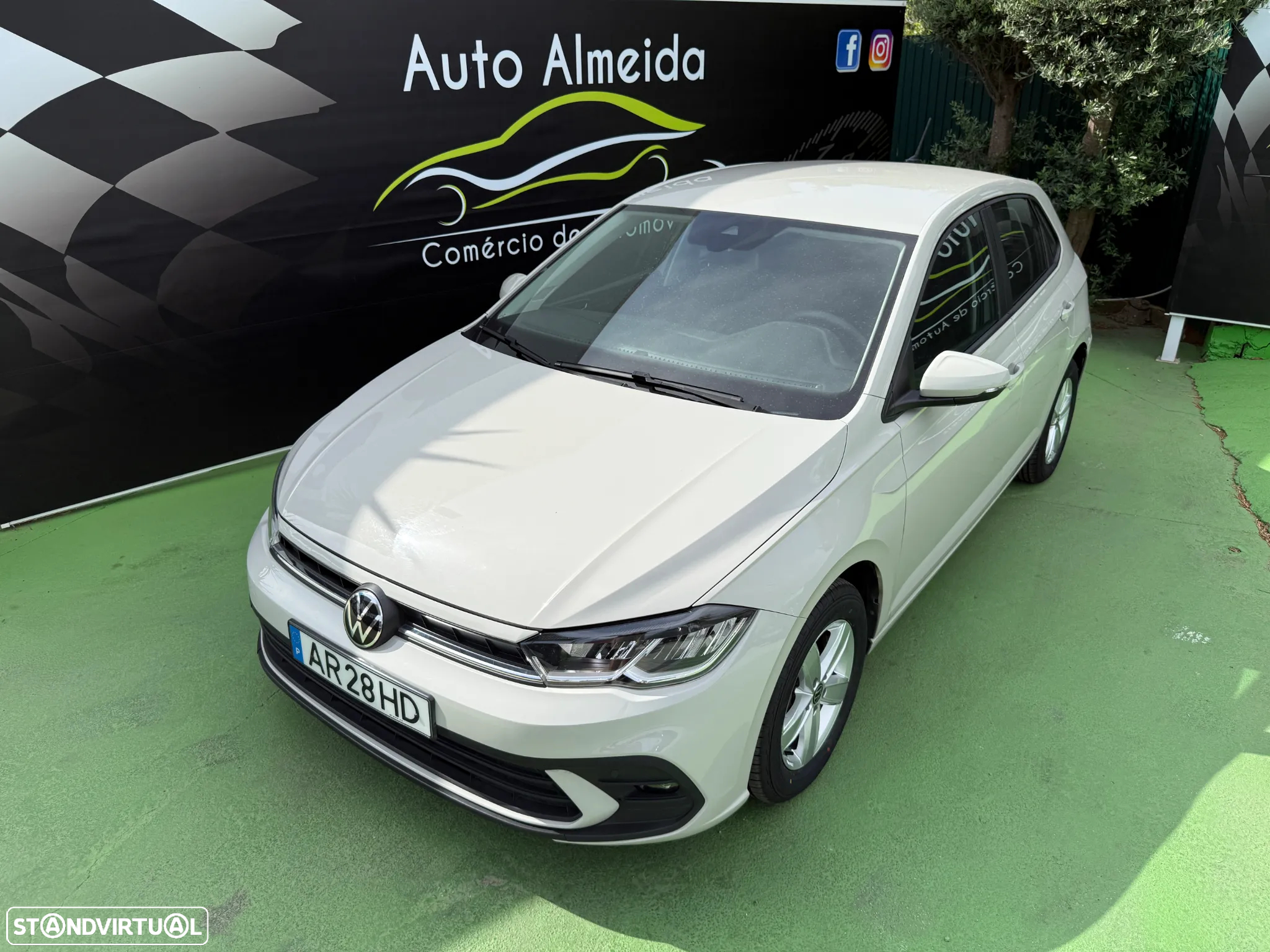 VW Polo 1.0 Trendline - 14