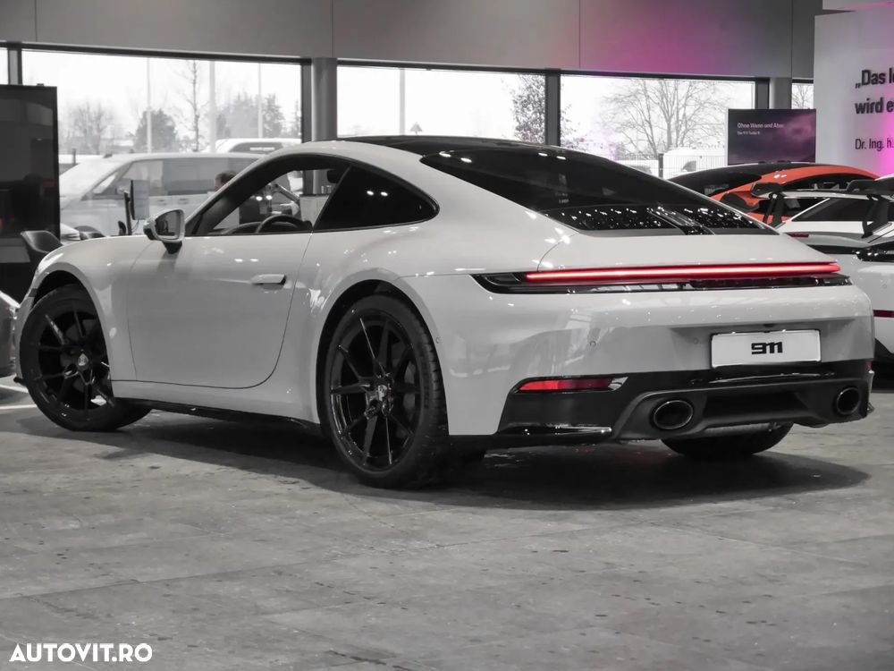 Porsche 911 Carrera PDK - 5