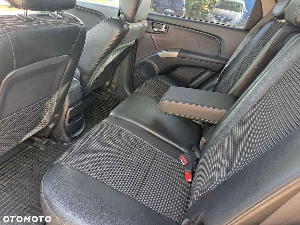 Kia Sportage 2.0 CRDi Freedom - 31