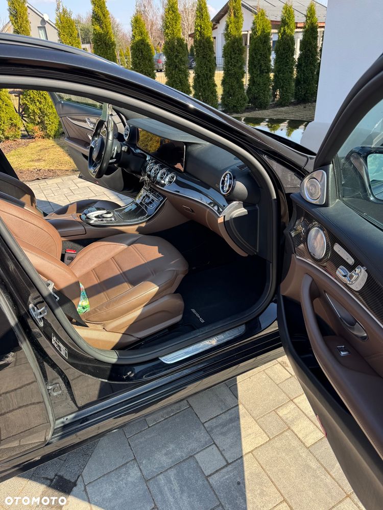 Mercedes-Benz Klasa E - 10