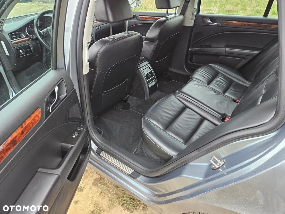 Skoda Superb 2.0 TDI DSG Elegance - 12