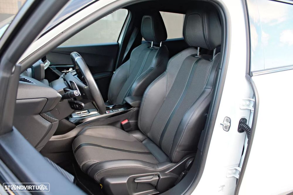 Peugeot 2008 1.5 BlueHDi GT Line EAT8 - 10