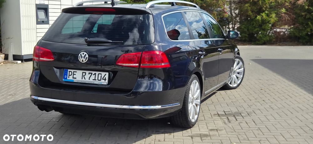 Volkswagen Passat Variant 2.0 TDI DSG BlueMotion Technology Highline - 13