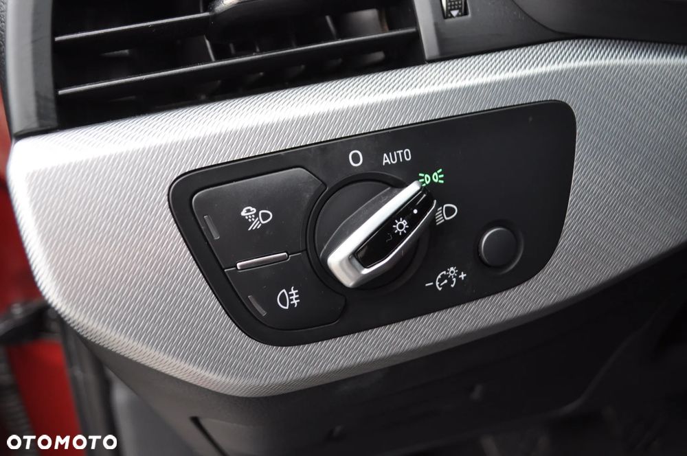 Audi A4 Avant 2.0 TDI sport - 31