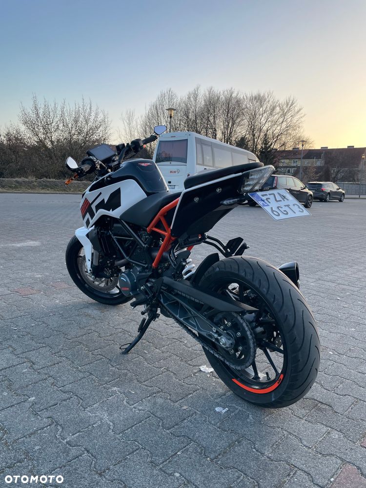 KTM Duke - 4