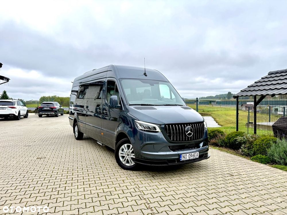 Mercedes-Benz Sprinter - 2