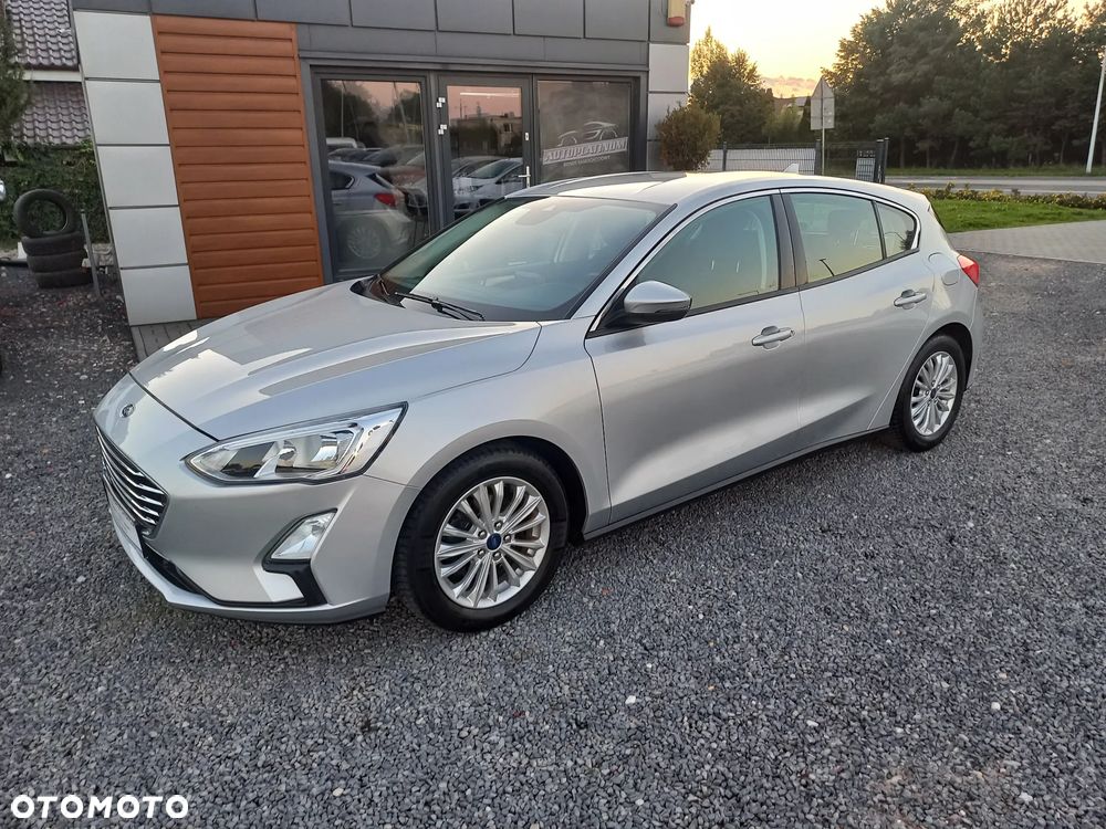 Ford Focus 1.5 EcoBlue STart-Stopp-System TITANIUM - 2