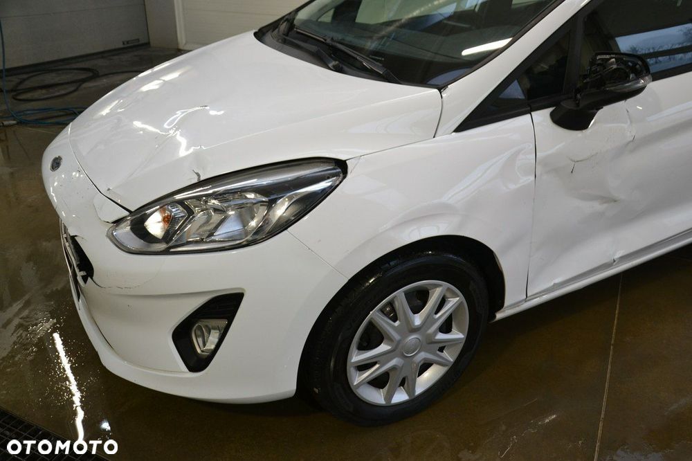 Ford Fiesta - 16